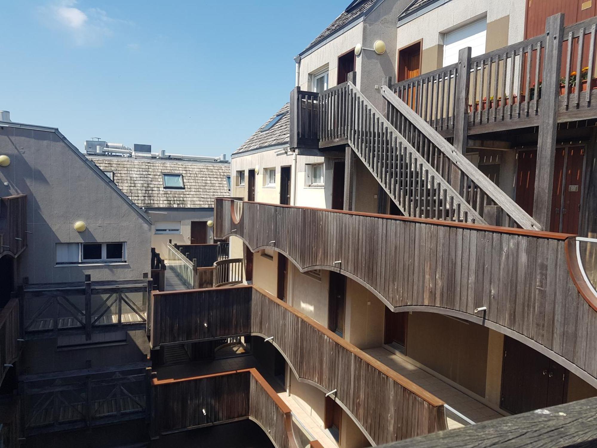 Vue Mer Et Parking La Rochelle  Buitenkant foto
