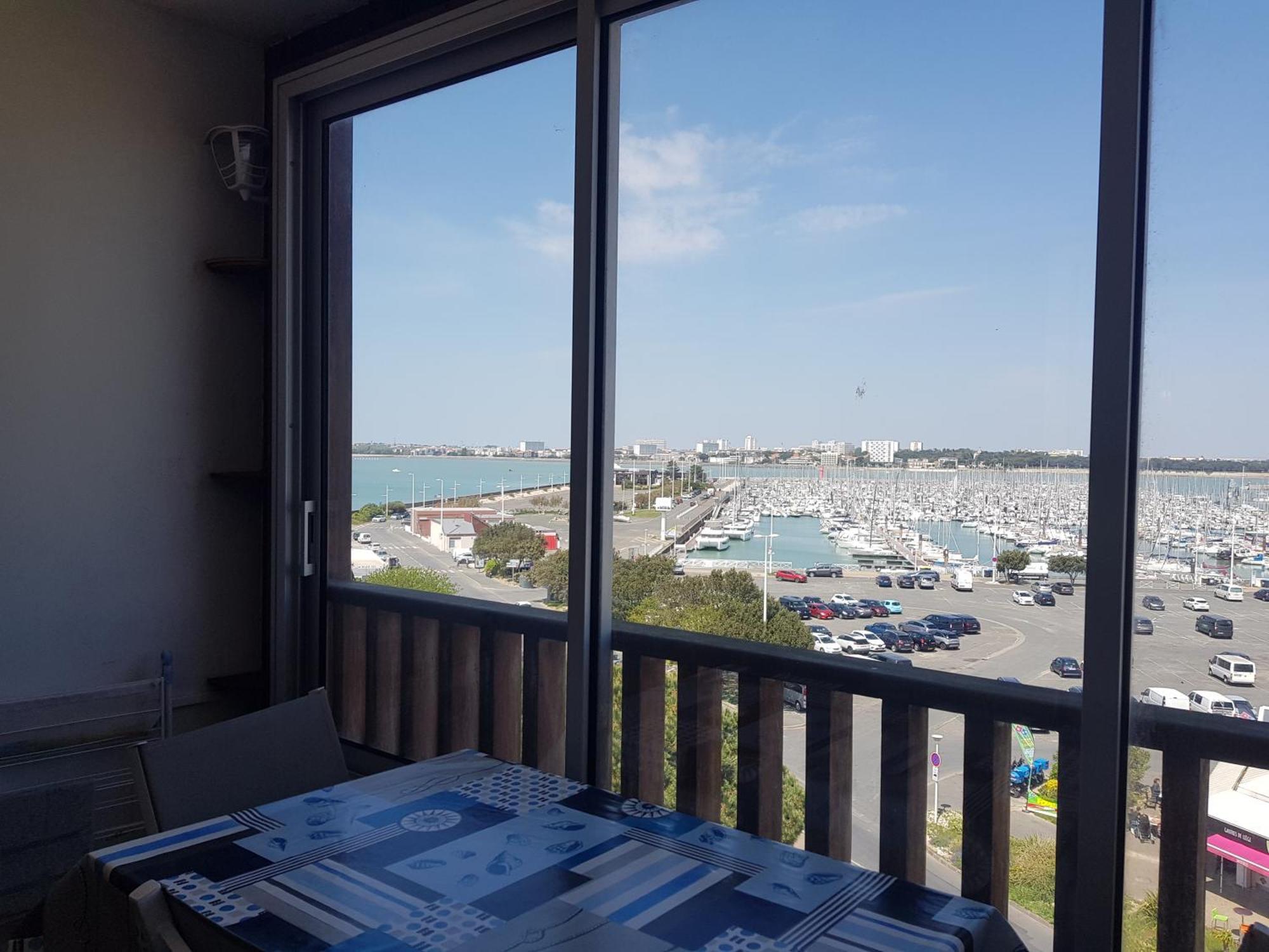Vue Mer Et Parking La Rochelle  Buitenkant foto